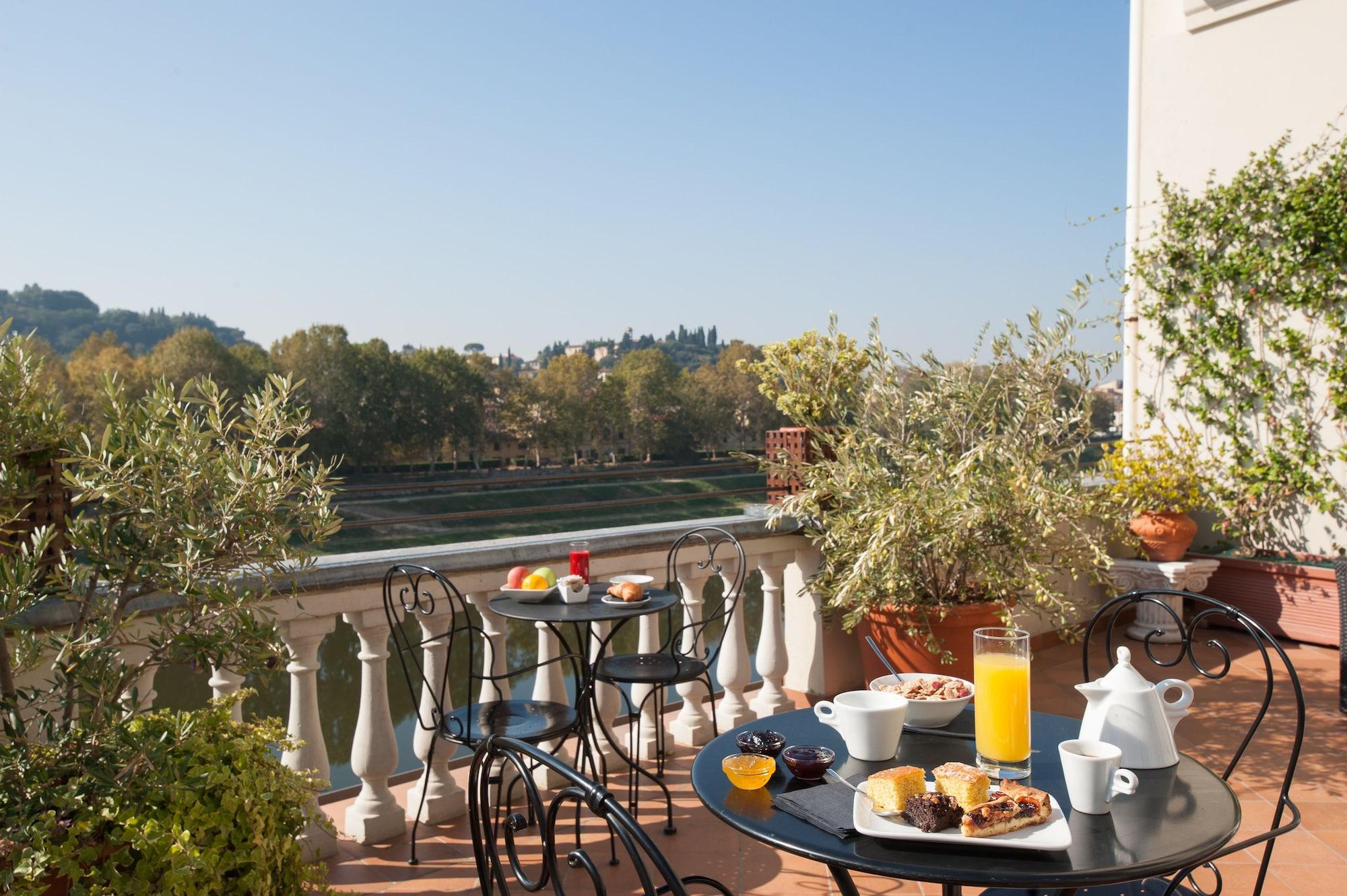 Hotel Lungarno Vespucci 50 Florence Luaran gambar